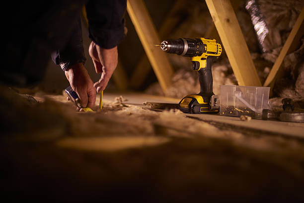 Best Insulation Installation Services in Mustang Ridge, TX